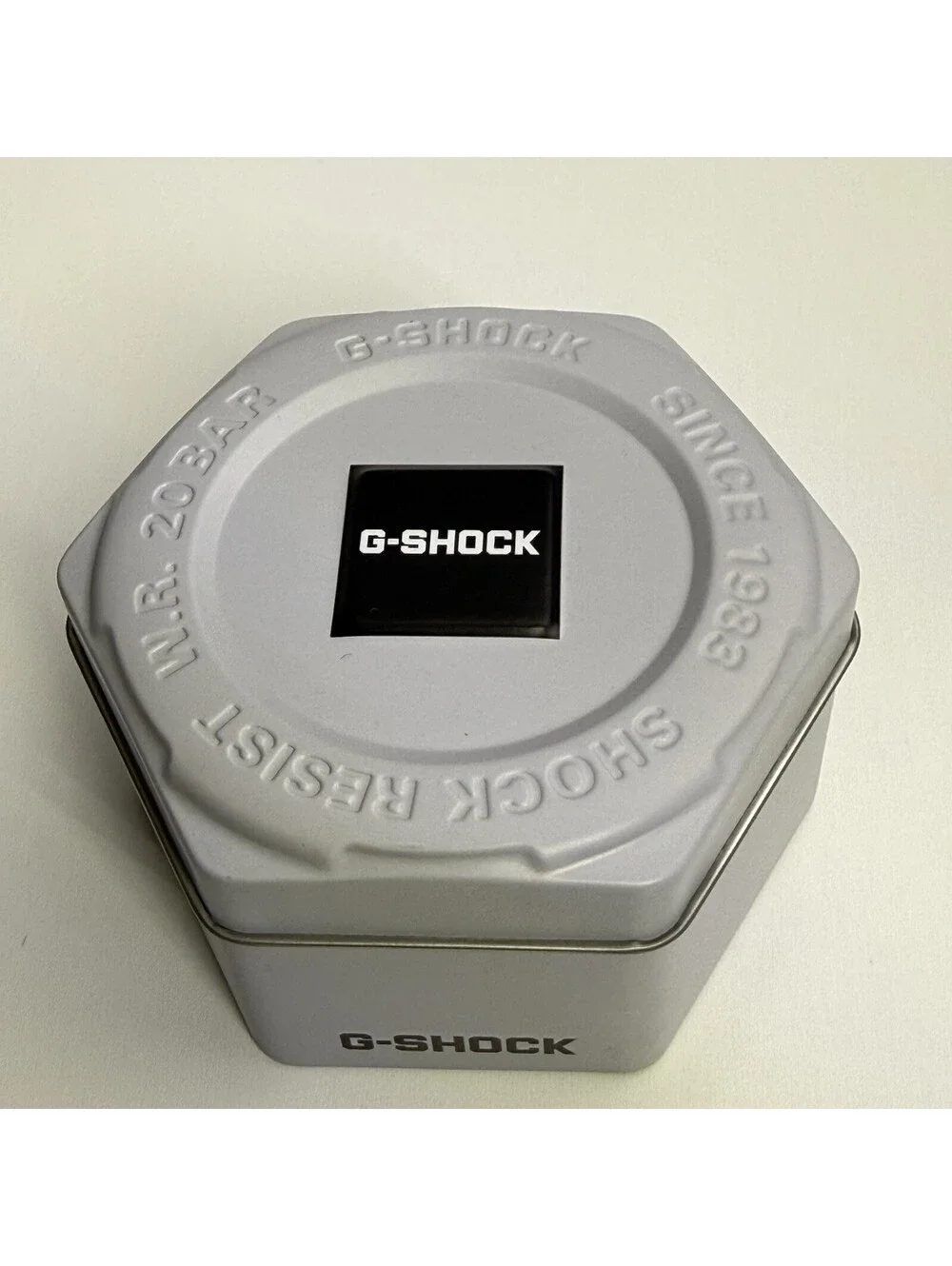 Casio G-SHOCK White Resin Analog-Digital Quartz 200m Shock Resist w/ Tin